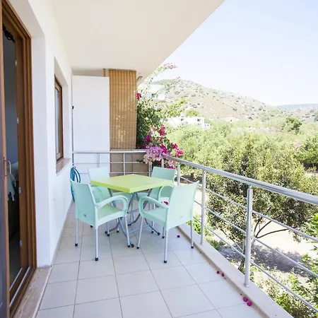 شقة Flat W Nature View Balcony 1 Min To In